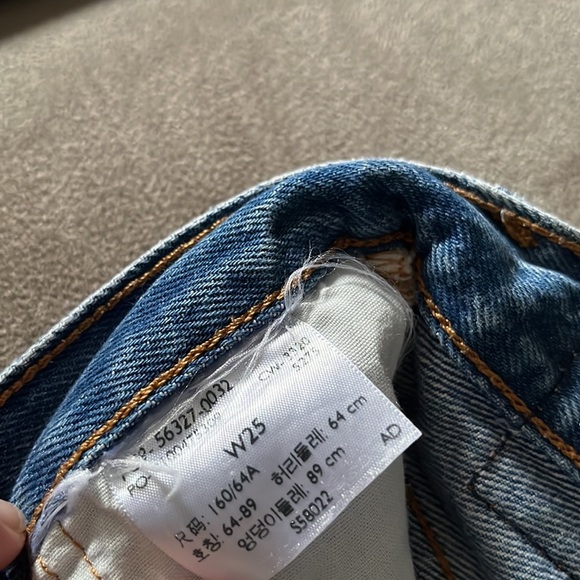 Levis 501 High Rise Medium Wash Denim Jeans Distressed Shorts Blue 25 - Picture 11 of 12